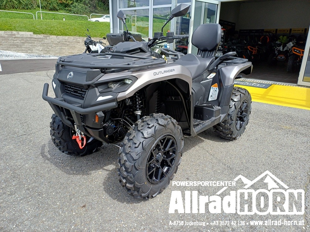 Outlander MAX 700 XT 8 25 (1)